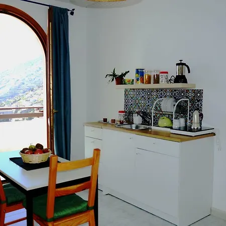 Ravello Apartmán *